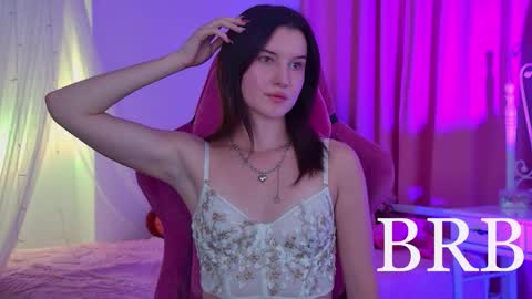 Snapshot of agatawillis chatting on 10/17/25, 09:23 Agata online show from 10/17/25, 09:23