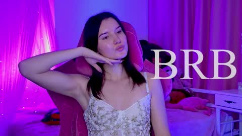 Snapshot of agatawillis chatting on 10/24/25, 11:17 Agata online show from 10/24/25, 11:17