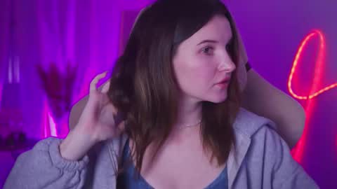 Snapshot of agatawillis chatting on 11/04/25, 05:50 Agata online show from 11/04/25, 05:50