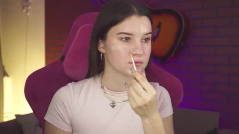 Snapshot of agatawillis chatting on 11/08/25, 02:34 Agata online show from 11/08/25, 02:34