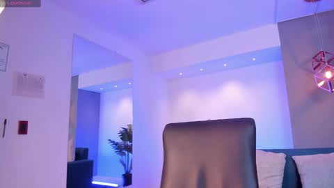 Snapshot of agatha_adamss chatting on 09/16/25, 12:17 Agatha Everyday From 0530 to 1430 Col Time online show from 09/16/25, 12:17