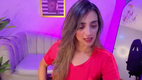Snapshot of agatha_brooks_t chatting on 06/23/26, 12:36 AGATHA online show from 06/23/26, 12:36