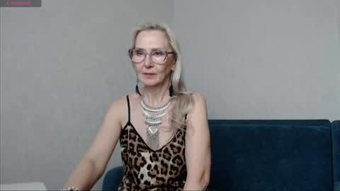 Snapshot of agatha_moore_ chatting on 03/22/26, 11:24 Agatha online show from 03/22/26, 11:24