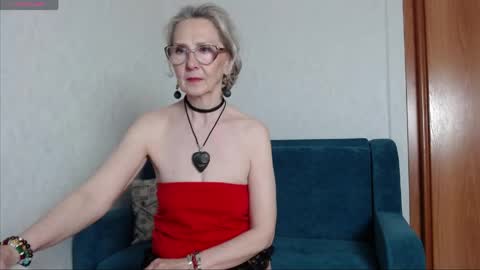 Agatha online show from 05/24/26, 12:43