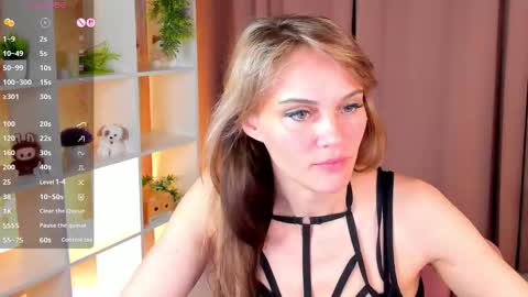 Snapshot of agatha_roose chatting on 03/25/26, 04:07 Agatha Rose online show from 03/25/26, 04:07