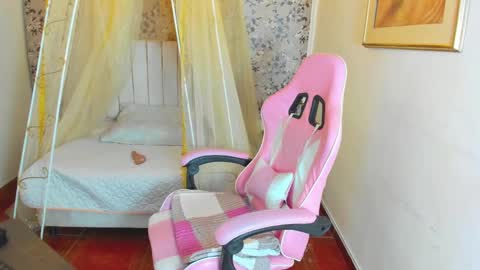 agatha online show from 01/23/25, 12:46