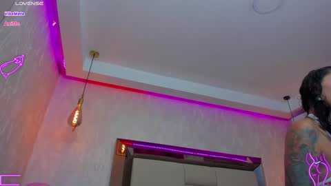 LUNNA online show from 02/12/25, 09:33