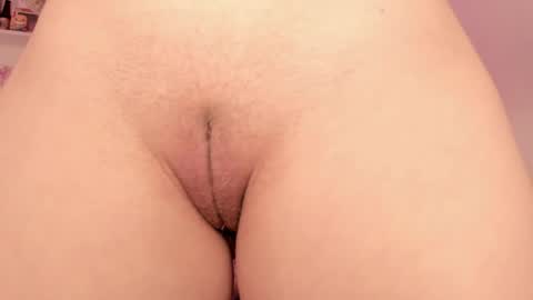 Snapshot of agathaa_ks_ chatting on 04/20/26, 12:24 Camila 2 online show from 04/20/26, 12:24