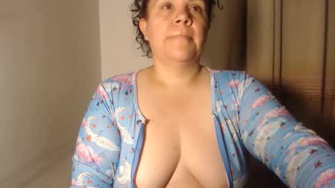 Snapshot of agathaaaa chatting on 03/18/26, 10:51 online show from 03/18/26, 10:51