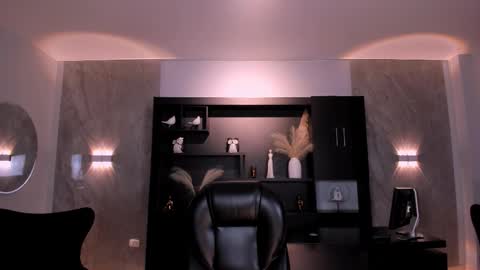 Snapshot of agathakondo chatting on 03/23/26, 12:03 Agatha online show from 03/23/26, 12:03