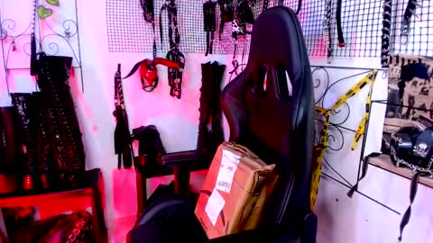 Agatha Fox online show from 01/13/26, 07:30