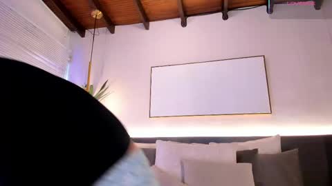 Snapshot of agattaduque chatting on 05/15/26, 08:16 online show from 05/15/26, 08:16
