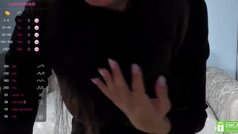 Snapshot of agattasmith chatting on 02/19/25, 04:22 AgattaSmith online show from 02/19/25, 04:22