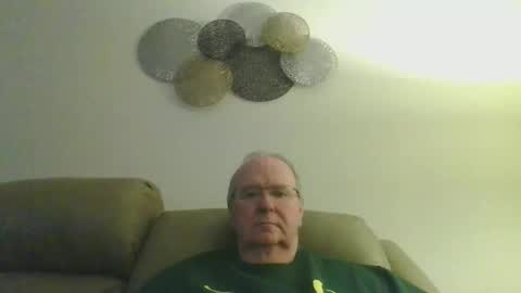 Snapshot of agedscotch chatting on 02/15/26, 03:53 agedscotch online show from 02/15/26, 03:53