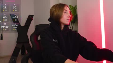 Snapshot of agelina_summer chatting on 12/13/25, 07:53 Agelina Lilly Laura online show from 12/13/25, 07:53