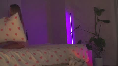 May online show from 09/12/25, 05:13