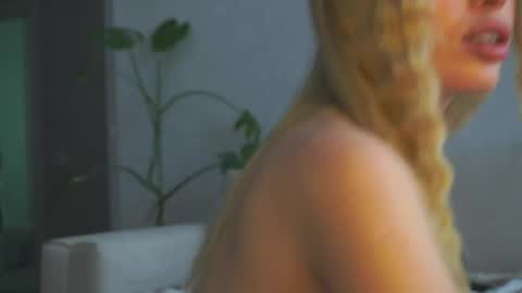 Snapshot of agent_blonde chatting on 05/10/26, 07:13 May online show from 05/10/26, 07:13