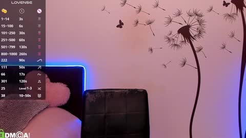 Snapshot of agent_polly chatting on 01/23/25, 03:22 Polly online show from 01/23/25, 03:22