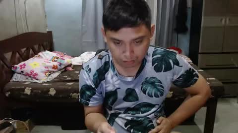 Snapshot of agentcummer_28 chatting on 04/21/26, 12:33 Markii online show from 04/21/26, 12:33