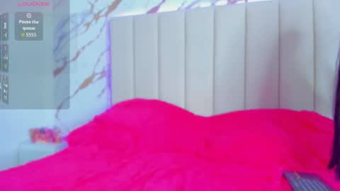 Snapshot of aggy_castel chatting on 03/19/26, 02:10 Aggy online show from 03/19/26, 02:10