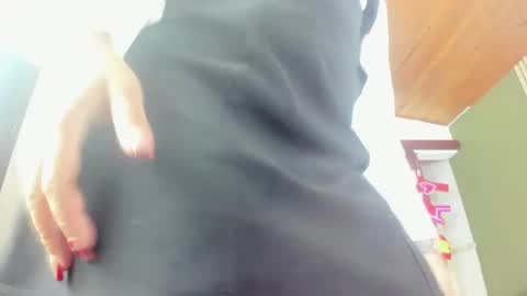 Snapshot of aghata_moon chatting on 02/10/25, 02:16 Aghata Moon online show from 02/10/25, 02:16