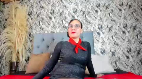 Snapshot of aghata_moon chatting on 02/12/25, 02:21 Aghata Moon online show from 02/12/25, 02:21