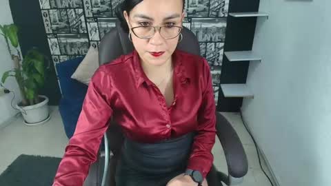 Snapshot of aghata_moon chatting on 02/22/25, 11:35 Aghata Moon online show from 02/22/25, 11:35
