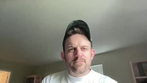Snapshot of agiledawg chatting on 05/26/26, 03:41 agiledawg online show from 05/26/26, 03:41