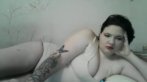 Snapshot of aglaya_fame chatting on 01/09/25, 09:59 Aglaya Fame online show from 01/09/25, 09:59