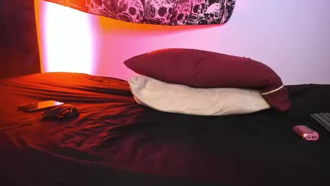 Snapshot of agnes_jones chatting on 01/15/26, 12:37 agnes_jones online show from 01/15/26, 12:37