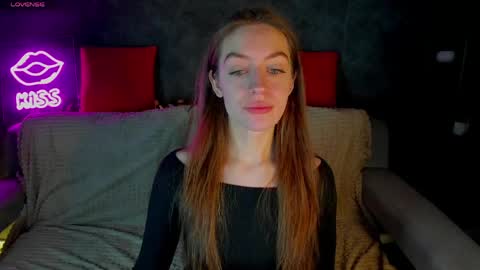 Snapshot of agnes_wells chatting on 04/18/26, 01:09 agnes wells online show from 04/18/26, 01:09