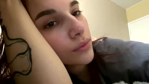 Snapshot of agnes_your chatting on 11/10/25, 11:20 Agnes online show from 11/10/25, 11:20