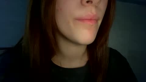 Snapshot of agnes_your chatting on 11/18/25, 10:25 Agnes online show from 11/18/25, 10:25