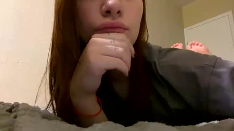 Snapshot of agnes_your chatting on 11/22/25, 11:04 Agnes online show from 11/22/25, 11:04