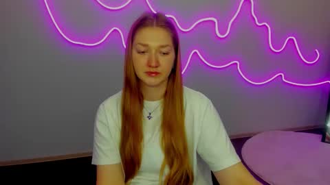 AgnesArden online show from 03/11/25, 06:08