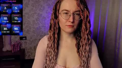 Agnes online show from 12/21/25, 09:00