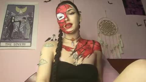 Snapshot of agnesm0on chatting on 01/09/25, 02:33 Moon online show from 01/09/25, 02:33