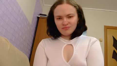 Snapshot of agnettta chatting on 09/23/25, 06:27 Agnettta online show from 09/23/25, 06:27