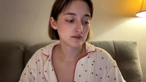 Emily online show from 01/09/26, 06:42