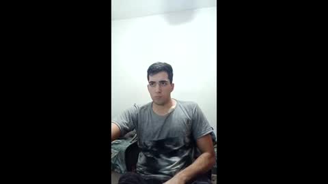 Snapshot of agustinnrod chatting on 05/18/26, 08:25 agustinnrod online show from 05/18/26, 08:25