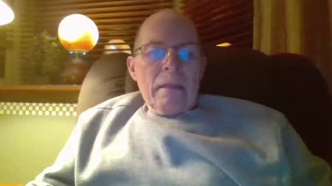 Snapshot of aguynrkfrd chatting on 01/19/25, 10:39 aguynrkfrd online show from 01/19/25, 10:39