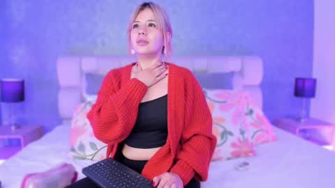 Ahmara  online show from 10/23/25, 11:31