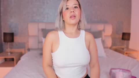 Ahmara  online show from 12/22/25, 11:40