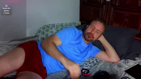 Snapshot of ahardman10 chatting on 02/22/26, 03:29 Blue Eyed Handsome Man online show from 02/22/26, 03:29