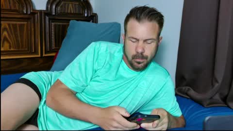 Blue Eyed Handsome Man online show from 05/18/26, 10:15