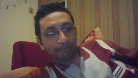 Snapshot of ahmedzeen5501 chatting on 01/22/25, 10:37 AZ arabnight online show from 01/22/25, 10:37