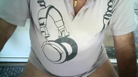 Snapshot of ahmole chatting on 06/19/26, 08:18 Ole online show from 06/19/26, 08:18