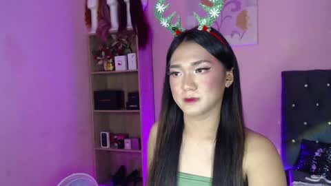 Snapshot of ahmrigrande chatting on 12/11/24, 03:15 Ahmri online show from 12/11/24, 03:15