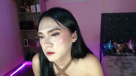 Snapshot of ahmrigrande chatting on 01/26/25, 06:48 Ahmri online show from 01/26/25, 06:48