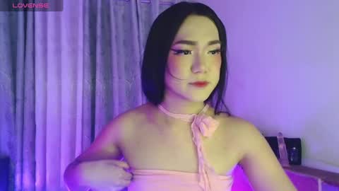 Snapshot of ahmrigrande chatting on 02/11/25, 01:20 Ahmri online show from 02/11/25, 01:20